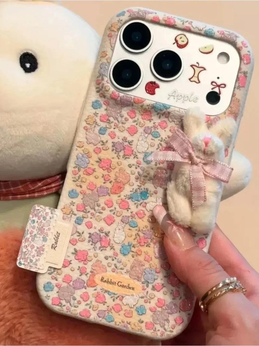 Bunny Floral iPhone 17 Case